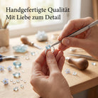 [KI] Handgefertigter Silberring mit Topas bei der Schmuckherstellung