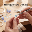 [KI] Handgefertigter Silberring mit Topas bei der Schmuckherstellung