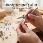 [KI] Handgefertigter Silberring mit Topas bei der Schmuckherstellung