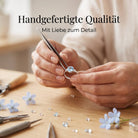 [KI] Handgefertigter Silberring mit Topas bei der Schmuckherstellung