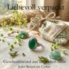 [KI] Silberring mit grüner Onyx und Geschenkbeutel aus recyceltem Sari
