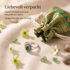 [KI] Silberring mit grüner Onyx und Geschenkbeutel aus recyceltem Sari